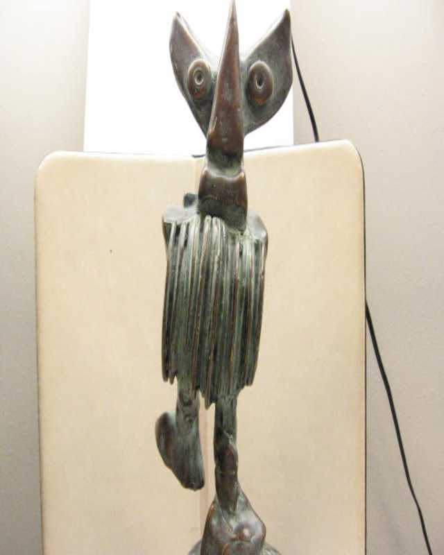 BRONZE SCULPTURE IL A AUSSI
